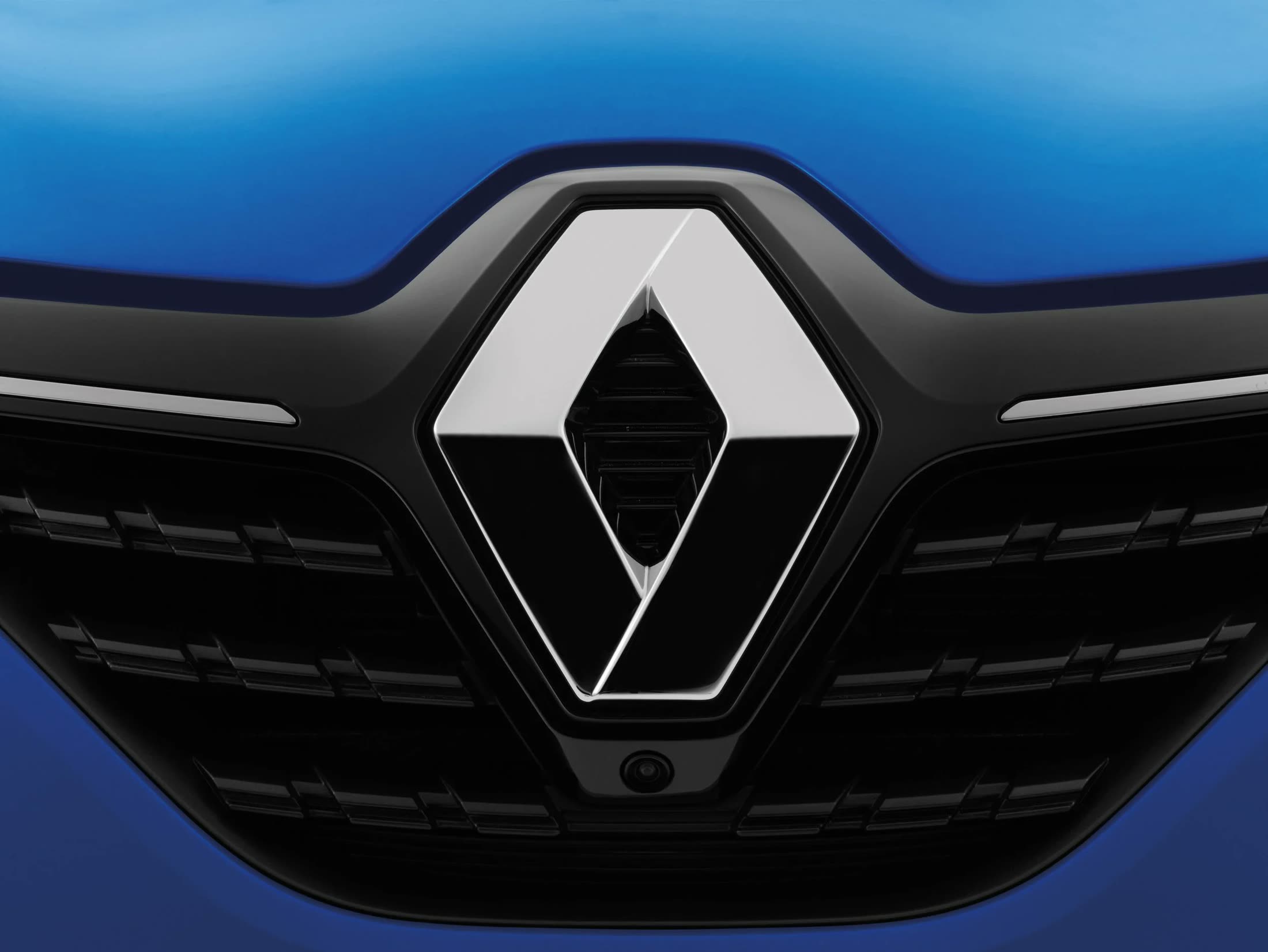 RENAULT — plate 11 of 18, Retouch finishing by Matte-Studio